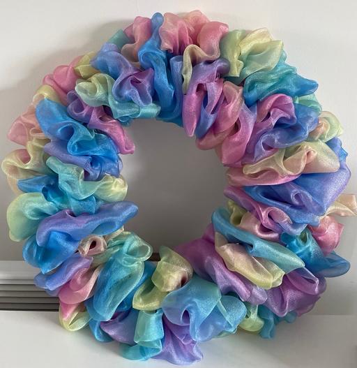 Buy & Sell Essex Thurrock - Essex - Photos for Handmade Rainbow Organza Bow Wreath