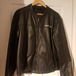 Short Harley Davidson  black leather Jacket
Hardly been worn 
COLLECTION  ONLY