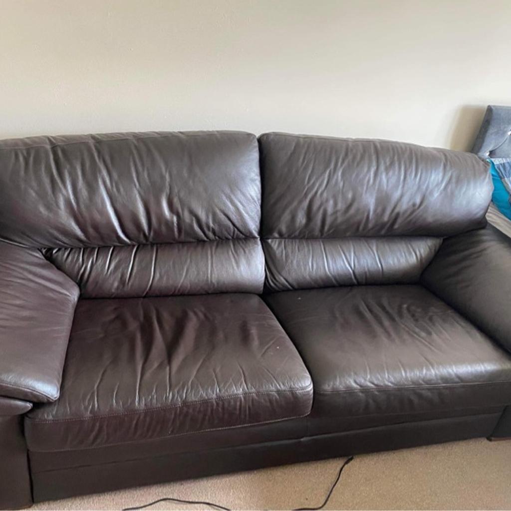 Sofa in RG12 Bracknell für £ 100,00 zum Verkauf Shpock AT