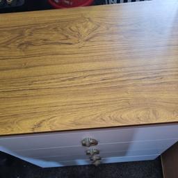 4 drawers cabinet. used good conditions.