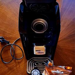 Philips Domestic Appliances HD7865/60 Senseo Quadrante Kaffeepadmaschine, Edelstahl, mit Kaffee Boost Technologie, 1.45 Watt, 1.2 Liter, 19 x 27 x 29 cm, Schwarz
Mit dabei sind 2 Teeeinsatzsiebe 