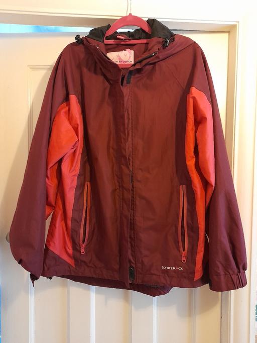 Buy & Sell Lancashire Blackpool - Photos for Rain coat size 14 /16