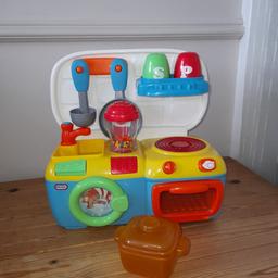 Small kitchen suitable for baby/ toddler.
Table top/floor toy.
Lots of sounds, blender, water,cooker, oven and washing machine. (batteries included)