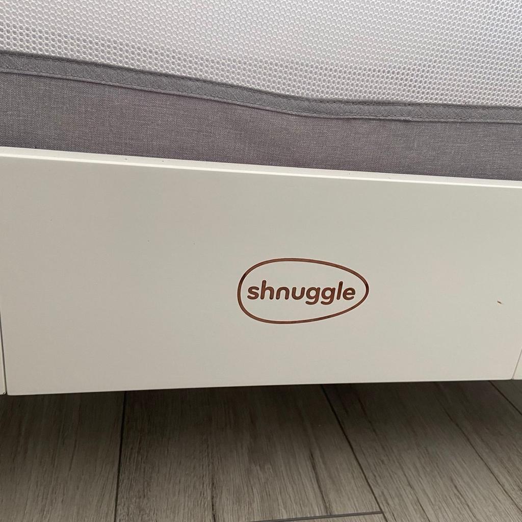 Shnuggle Bedside Crib and Cot set with Air Cot folding mattress; both crib and cot barely used. 2 mattresses included and sheets. Very good condition; dismantled, ready for collection from Copmanthorpe.