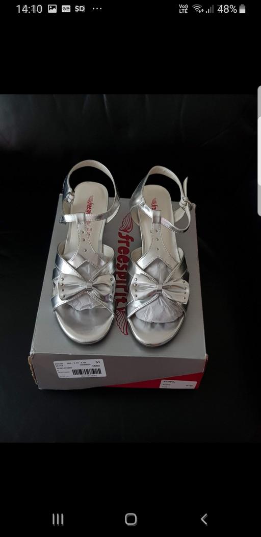 Buy & Sell Lancashire Blackpool - Photos for Silver sandals size 6 BNWT