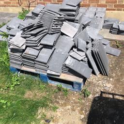 brand new, unusued roof tiles. approx 550