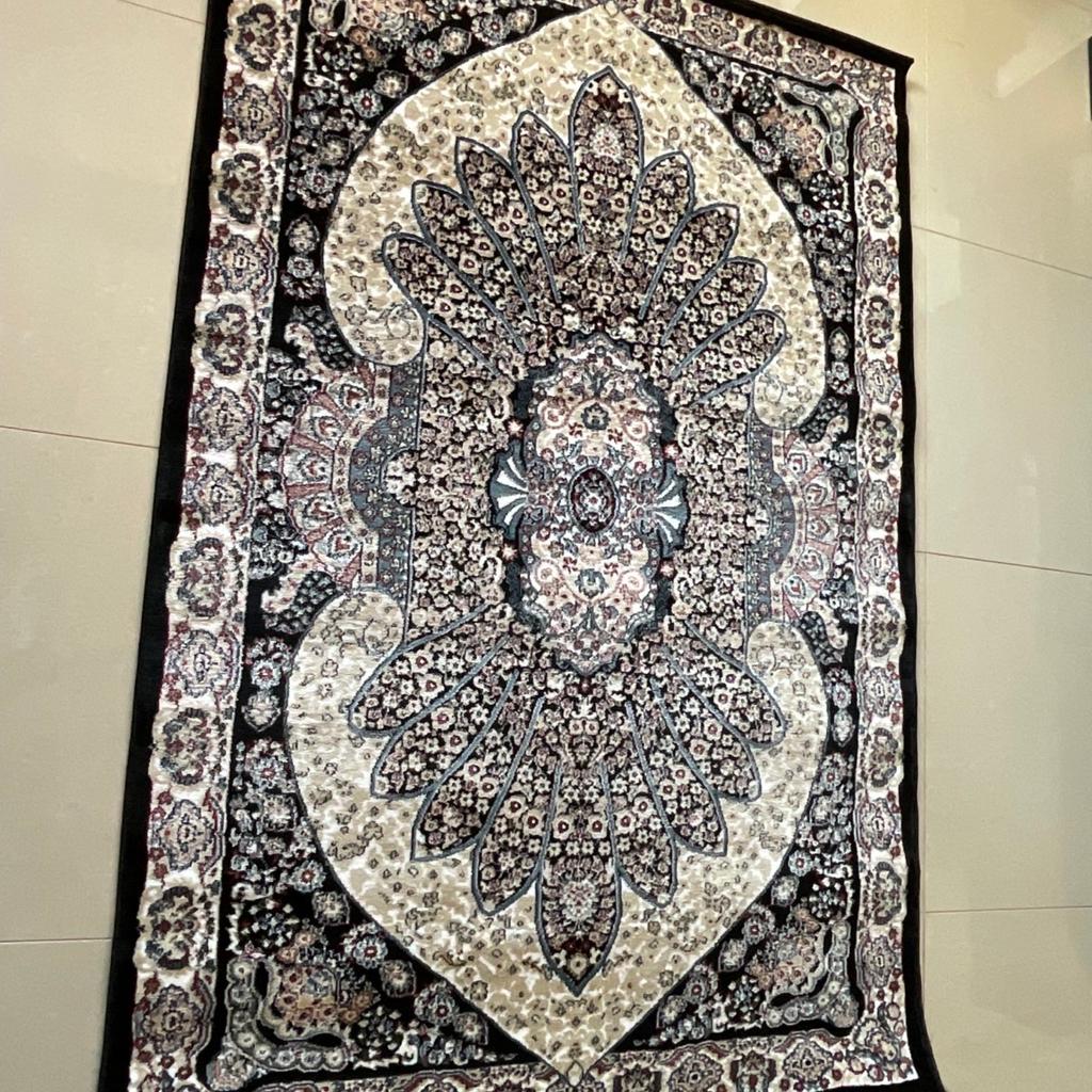 Brand new beautiful luxury isfahan turkish rugs black size 180x120cm
collection Le5