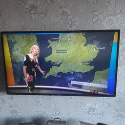 43 inch LG tv , with remote
full working order, lovely condition .
will need a wi fi cable to pick up wi fi
wv11 just off linthouse lane, wednesfield.
collection only