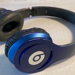 Verkaufe meine kabelgebundenen On-Ear Kopfhörer von beats.
Die Kopfhörer sind blau und werden in der dazugehörigen Hülle geliefert.
Sie funktionieren einwandfrei.

Privater Verkauf ohne Rücknahme oder Garantie/Gewährleistung