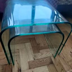 Used contemporary coffee table, X2 solid and extremely heavy. has minor chip and you can see on the last picture.
collection only from Camden Town

Dimensions Approximately:

Large Table 48X45 H=38CM

Small Table 46X38 H=35CM