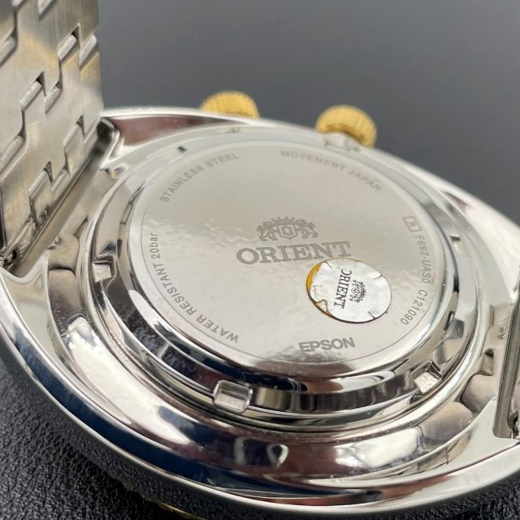 Orient mechanical watch, brand new with tags. The screen map adjusts to the time zone you're in .