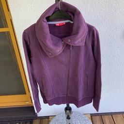 Verkaufe Damen Puma Sweater Jacke, Größe L, Zustand neuwertig wurde nur gewaschen