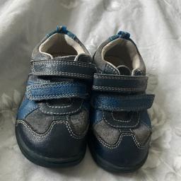 Boys clarks shoes size 6G good condition from smoke& pet free home