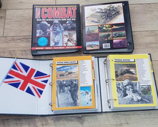 Buy & Sell Essex Castle Point - Photos for 4x Combat SAS Military Books - Army