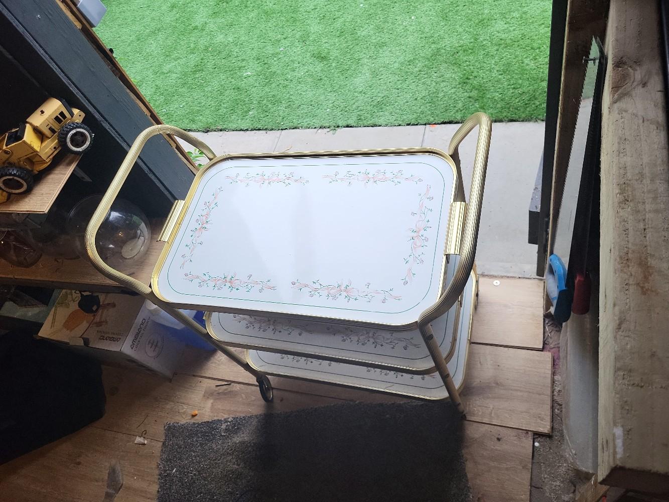 vintage retro TV stand bar cart in B19 Birmingham für £ 40,00 zum