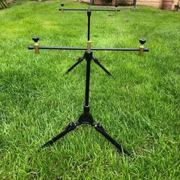 NGT Buzz bar for two rods with case open to offers