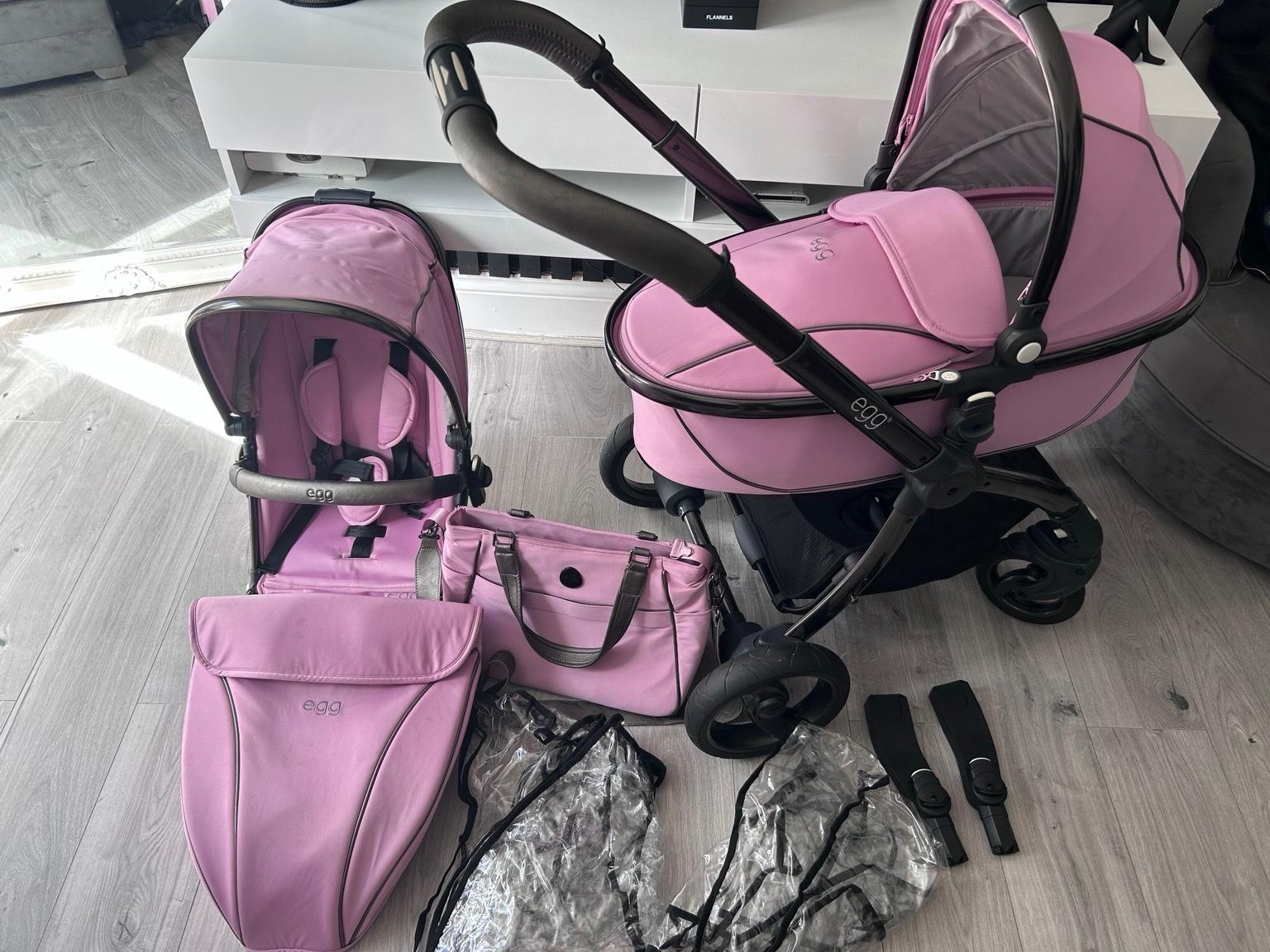 Strictly Pink Egg pram in CH41 Birkenhead für 420,00 £ zum Verkauf ...