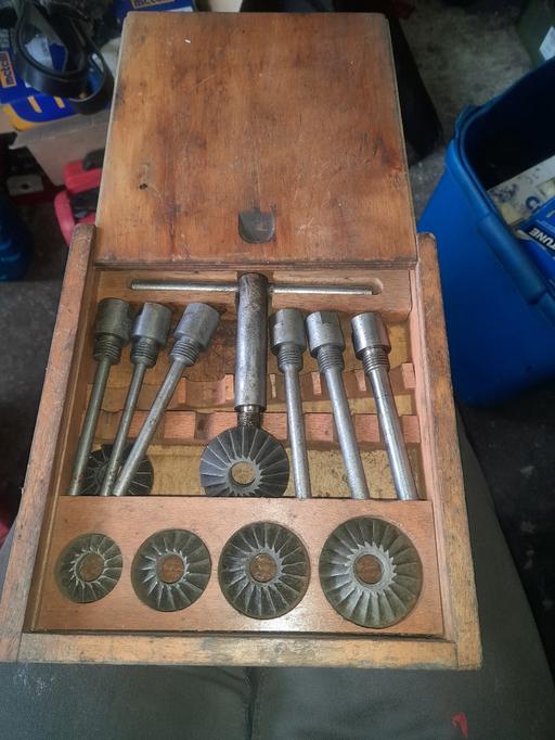 Vehicles Greater Manchester Wigan - Photos for vintage valve seat cutting tool set