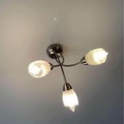 Ceiling light for sale. Fully working.