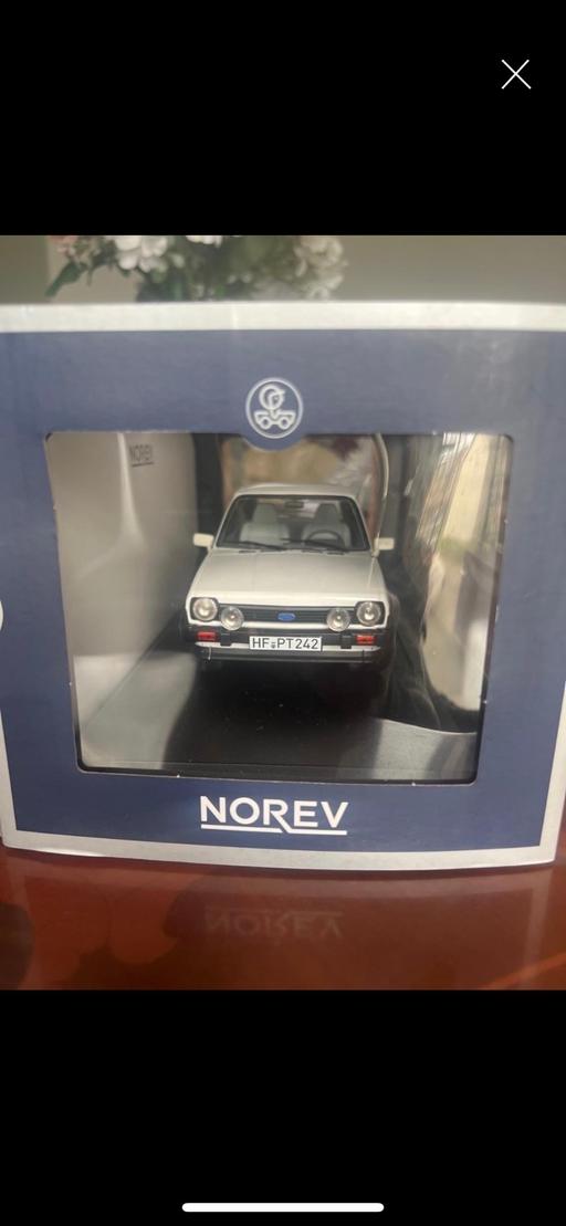 Buy & Sell Halstead Braintree - Photos for Norev 1:18 Ford fiesta xr2