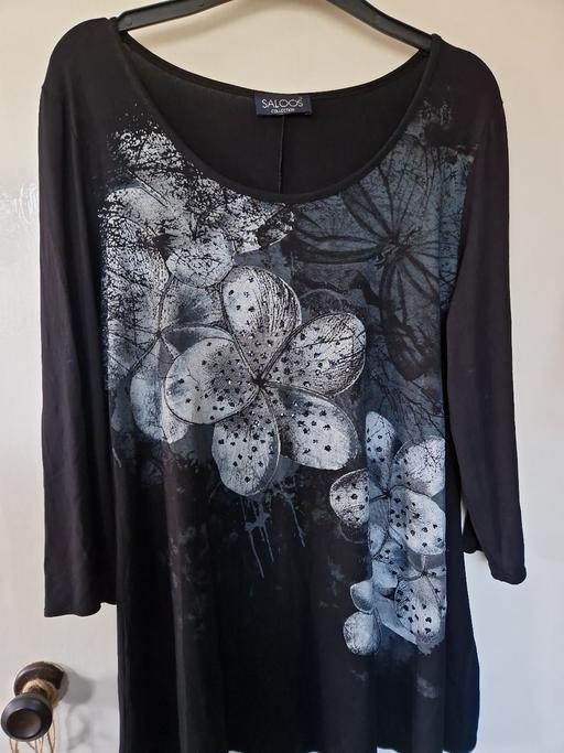 Buy & Sell Leicestershire Oadby and Wigston - Photos for (M) Ladies longer length top