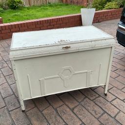 Vintage bedding ,trunk storage , toy box , solid and strong , painted white , needs painting again , on wheels , sizes in cm w 100,d 51 , h 74 , can deliver locally to Blackburn for a charge , 07784859493 , come buy again , bb21jx , 10