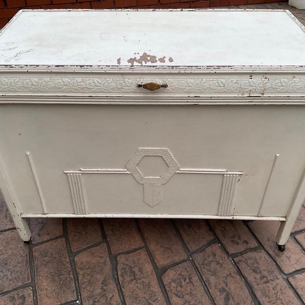Vintage bedding ,trunk storage , toy box , solid and strong , painted white , needs painting again , on wheels , sizes in cm w 100,d 51 , h 74 , can deliver locally to Blackburn for a charge , 07784859493 , come buy again , bb21jx , 10