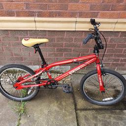 Freestyle BMX Bike with SF49ers Colour scheme and badge. 20inch wheel, 350 Gyro, 15.5inch steel frame, Full suspension front and back.

In very good condition.

Collecrion only from Preston PR2.

Cash on collection