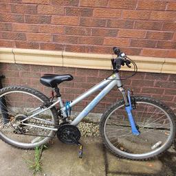 Mountain Bike with gears. in reasonably good condition a few rust marks here and there.

Collection only from Preston PR2

Cash on collection