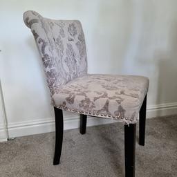 chic dressing table chair