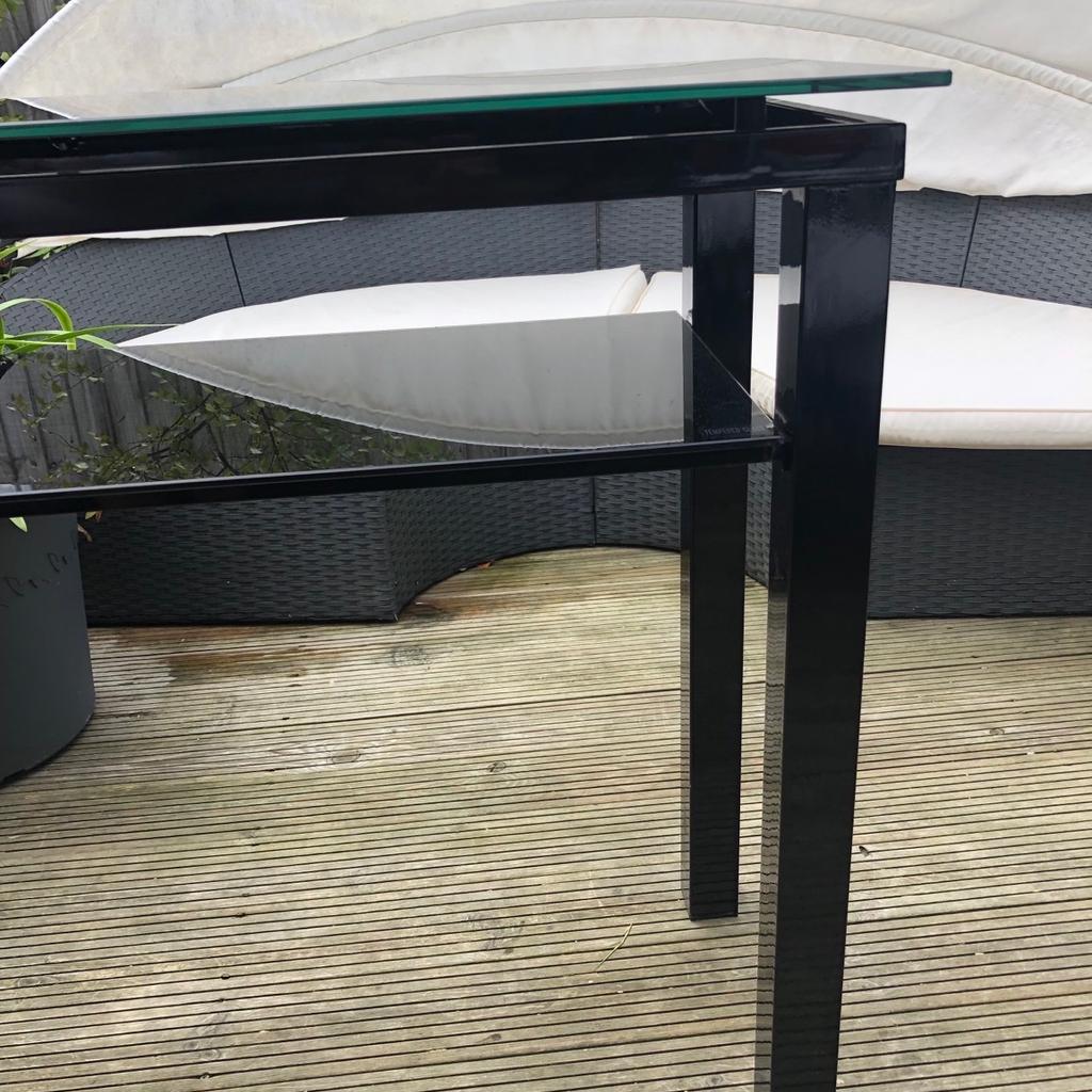 42 inches long
14 and a quarter width
32 inches height
Gorgeous glass side table with shelf
Few fine scratches on glass but otherwise a really lovely strong Sturdy piece of furniture
Toughened Glass
£200 New
Can deliver locally
Cash on collection but please no PayPal