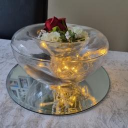 table arrangements suitable for weddings or special occasions 10 available collection only from B32 postcode. £10 each you can change center flower with your own to match your colours scheme