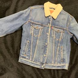 Brand-new Levi’s jacket men’s size: Medium.

Best price: £105.

We paid £150 from Levi’s.

Sold As Seen.

Cash on collection only!.

No time wasters or scammers.