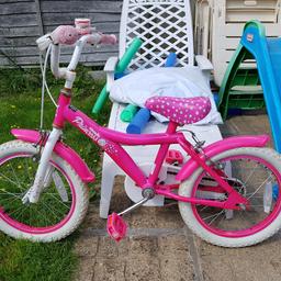 GIRLS 14 INCH BIKE in good condition and working order.
Any questions please message me 07949607677.
Cash on collection from close to junction 11 of the M1 opposite Luton and Dunstable hospital.