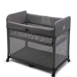 Used a handful of times on holidays

Will include fitted sheets by bugaboo also.

This is a great little travel for or normal cot and is robust. Loved using it.