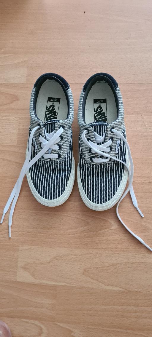 Buy & Sell South East London Croydon - Photos for Black/White Striped Vans