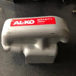 Used Alko Safety Compact cover lock for caravan

No longer needed as we sold our caravan
Has superficial marks from use but is all in good working order.
To suit the black Alko hitch type as shown in photos 
Comes with both keys
Collection only from LE5 netherhall , LEICESTER