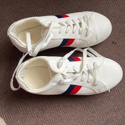 Size 6 trainers
Worn once 
BB2 collection