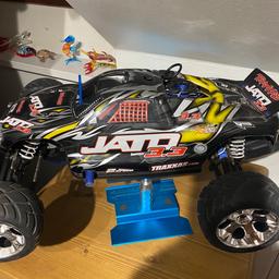 Hi for sale is my jato 3.3 nitro car 
Got brand new only used a couple of times 
Goes 65 mph comes with extras just need fuel 
Cost £600 new check the Traxxas site for more information about car