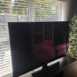 Samsung tv good condition.
Fully working.