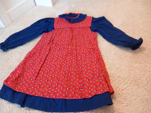 Buy & Sell Surrey Guildford - Photos for 2-piece detachable, sleeveless dress