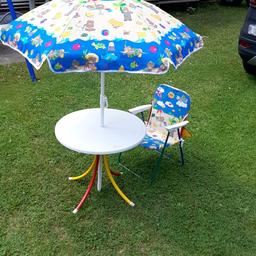 verkaufe Camping Klappstuhl, mit Tisch und Sonnenschirm für Kinder
top Zustand 
Nur Abholung,  in 68809 Neulussheim oder 67117 Limburgerhof