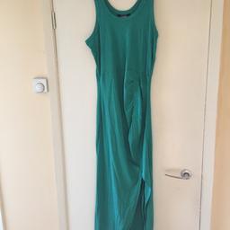 New size large green Maxi dress