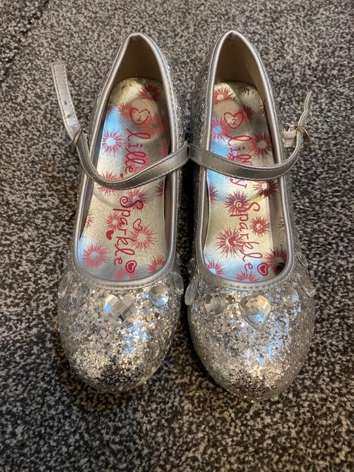 Buy & Sell West Midlands Walsall - Photos for Girls glittery shoes size 2