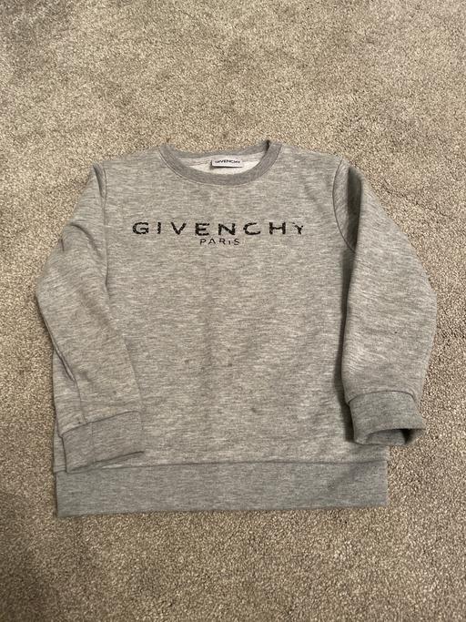 Buy & Sell Cheshire West and Chester Ellesmere Port - CH65 - Photos for Givenchy jumper