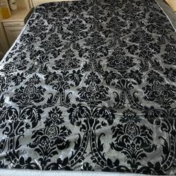 King size throw 240cmx260cm in black and grey, used for few months and only selling due to change in decor. Size