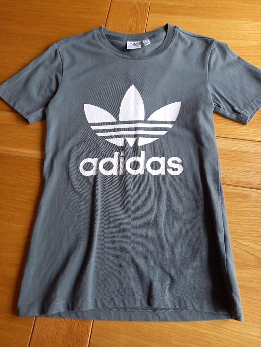 Buy & Sell Essex Basildon - Photos for Adidas Womens t-shirt