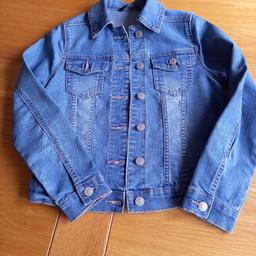 Purchased from Asda
Girls size 9-10yrs Denim jacket
Hardly worn
Collection only