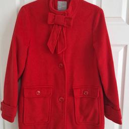 Girls red coat from Next.

Age: 14 years

Polyester/wool mix

From smoke/pet free home