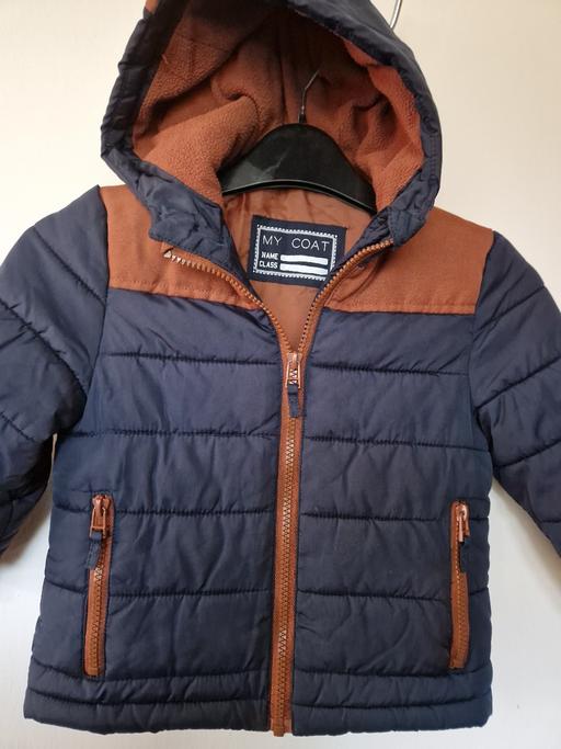 Buy & Sell Leicestershire Oadby and Wigston - Photos for Boys coat (9-12mnths)
